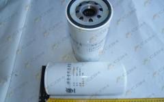 Фильтр масляный HOWO A7 тягач LF3506